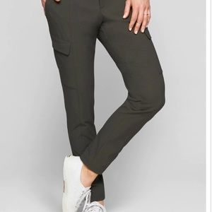 NWT Athleta Wander Utility Pant, 2 - peat (green)
